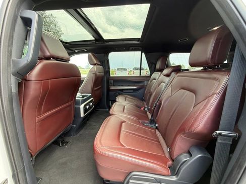 Used 2024 Ford Expedition Max Limited AWD/4WD image 16
