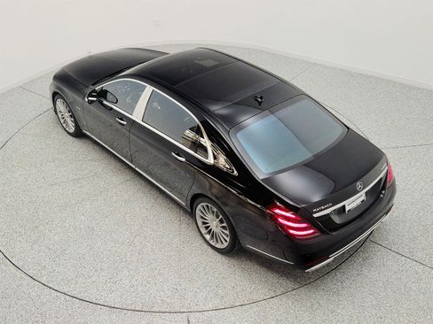 Certified 2020 Mercedes-Benz Maybach S 650 image 28