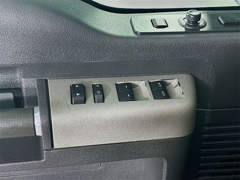 Used 2016 Ford F350 Lariat w/ Lariat Ultimate Package image 24