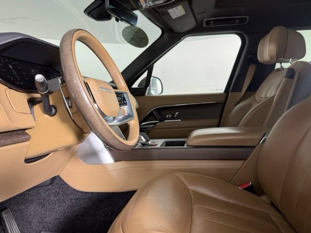 Used 2024 Land Rover Range Rover Long Wheelbase Autobiography AWD/4WD image 34