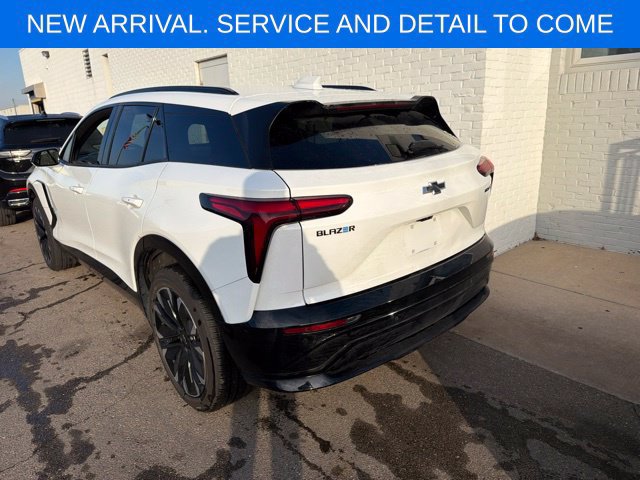 Used 2024 Chevrolet Blazer EV RS AWD/4WD image 8
