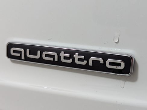 Certified 2022 Audi Q8 Premium Plus AWD/4WD image 30