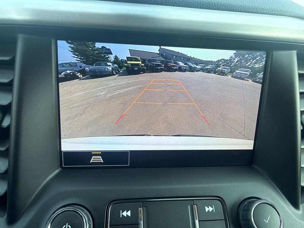 Used 2023 GMC Acadia SLT FWD image 30