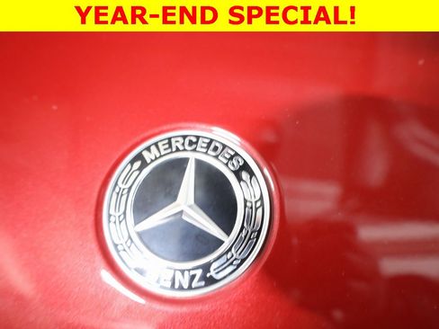 Used 2025 Mercedes-Benz GLC 300 4MATIC image 59
