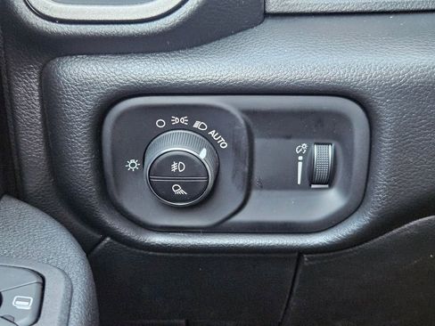 New 2026 RAM 3500 Tradesman AWD/4WD image 20
