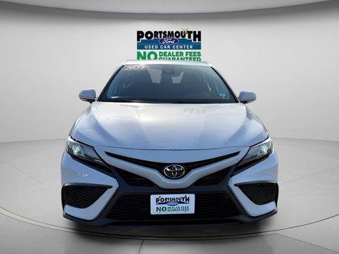 Used 2023 Toyota Camry SE FWD image 8