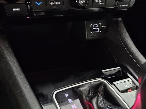 Used 2022 Jeep Compass Latitude image 15