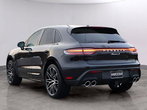 New 2026 Porsche Macan S image 3