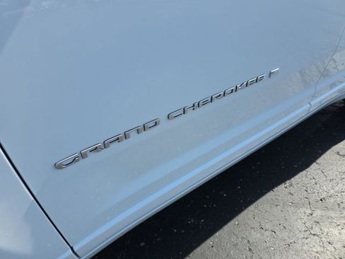 Used 2025 Jeep Grand Cherokee Overland w/ Adv Protech Group III image 60