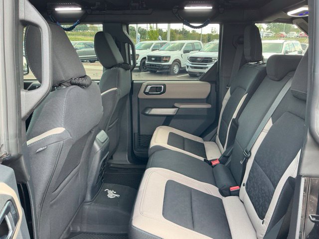 Used 2022 Ford Bronco Wildtrak AWD/4WD image 27