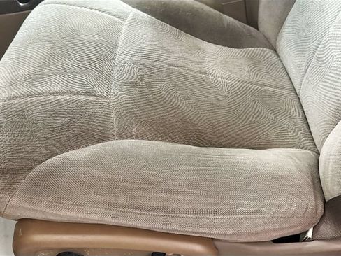 Used 2004 Chevrolet TrailBlazer LS w/ LS Preferred Equipment Group AWD/4WD image 15
