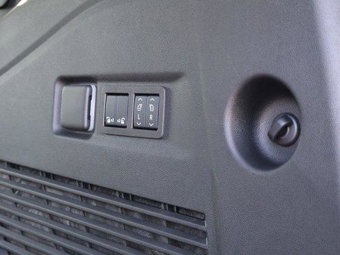 New 2026 GMC Yukon XL Denali w/ Sun & Power Step Package image 20