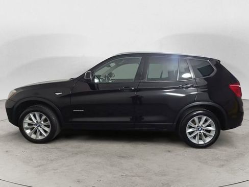 Used 2017 BMW X3 xDrive28i image 2