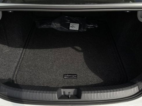 New 2025 Volkswagen Jetta SE image 37