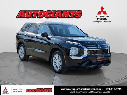 New 2026 Mitsubishi Outlander ES