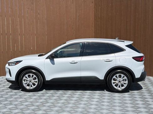 Used 2025 Ford Escape Active image 13