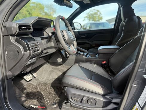 Certified 2025 Toyota Tacoma TRD Pro image 14