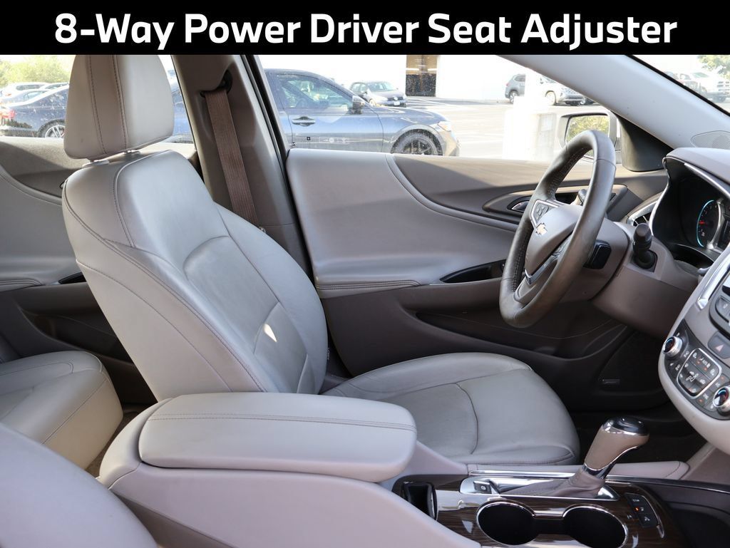 Used 2016 Chevrolet Malibu Premier w/ Driver Confidence Package II FWD image 11