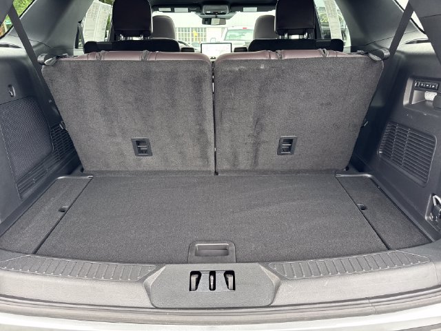 Used 2025 Ford Explorer Platinum w/ Ultimate Package AWD/4WD image 25