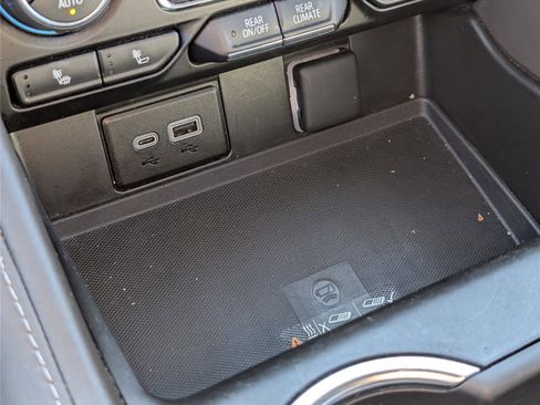 Used 2024 Chevrolet Tahoe LT image 17