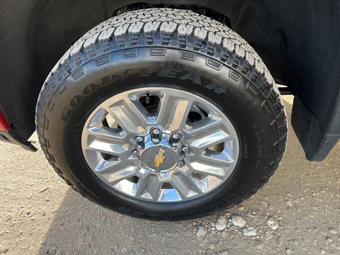 Used 2024 Chevrolet Silverado 3500 High Country w/ High Country Premium Package image 36