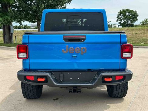 Used 2021 Jeep Gladiator Mojave AWD/4WD image 4