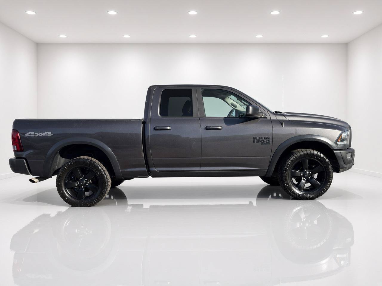 Used 2019 RAM 1500 Warlock w/ Electronics Group AWD/4WD image 7