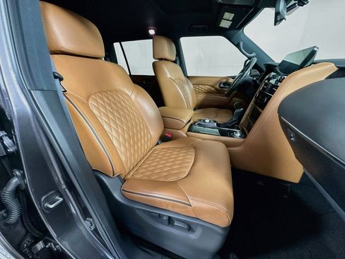 Certified 2023 INFINITI QX80 Sensory w/ Cargo Package AWD/4WD image 41