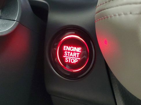 Used 2025 Honda HR-V LX image 26