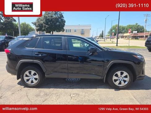 Used 2023 Toyota RAV4 LE FWD image 2