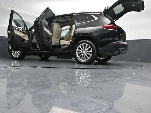 Used 2020 Buick Enclave Premium w/ Sun and Sites Package AWD/4WD image 58