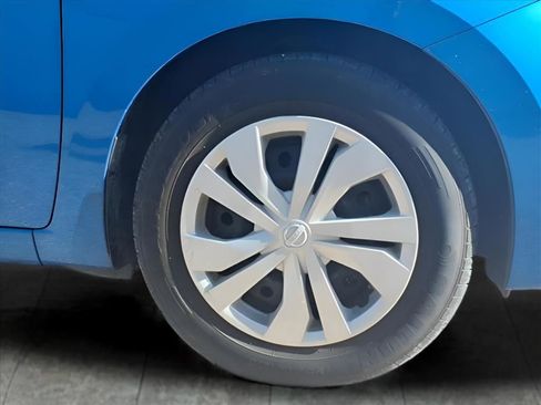 Used 2022 Nissan Versa S image 12