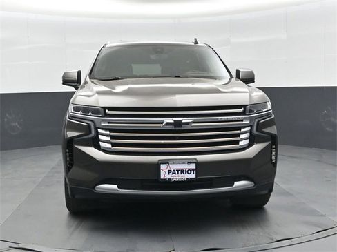 Used 2021 Chevrolet Tahoe High Country image 9