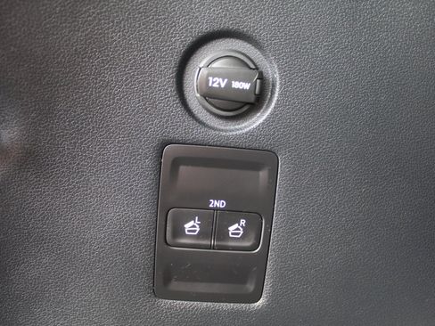 Used 2025 Hyundai Palisade SEL FWD image 28
