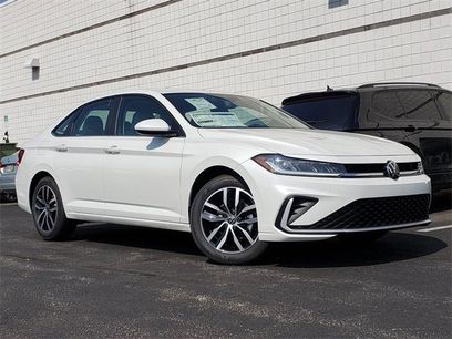 New 2025 Volkswagen Jetta SE