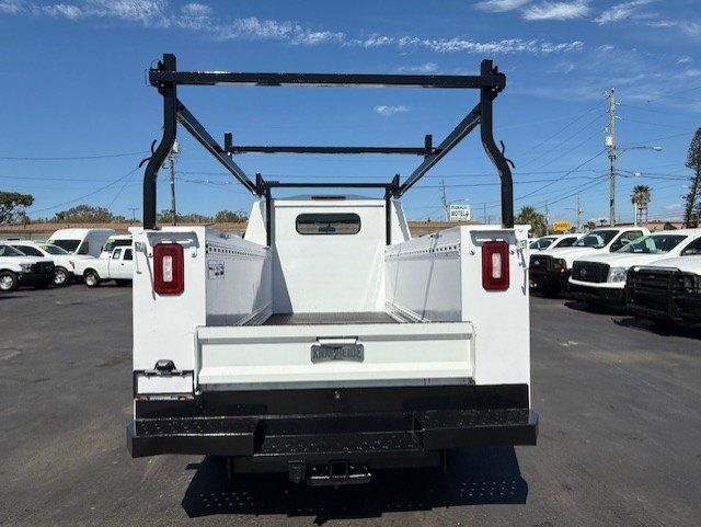 Used 2019 Chevrolet Express 3500 RWD image 7