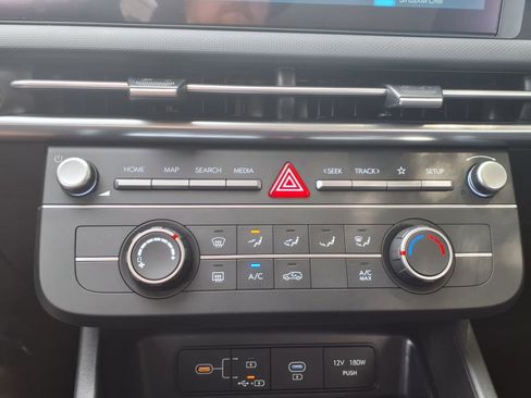 New 2025 Hyundai Tucson SE image 15