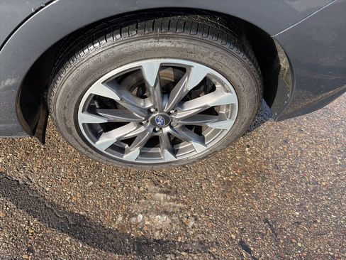 Certified 2023 Subaru Impreza 2.0i Limited image 8