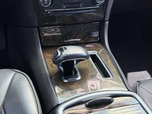Used 2014 Chrysler 300 C AWD/4WD image 16