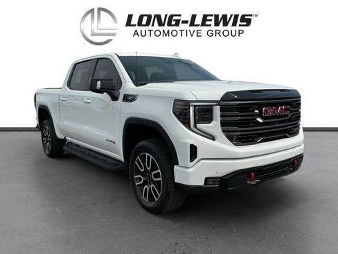 Used 2026 GMC Sierra 1500 AT4 w/ AT4 Premium Package AWD/4WD image 10