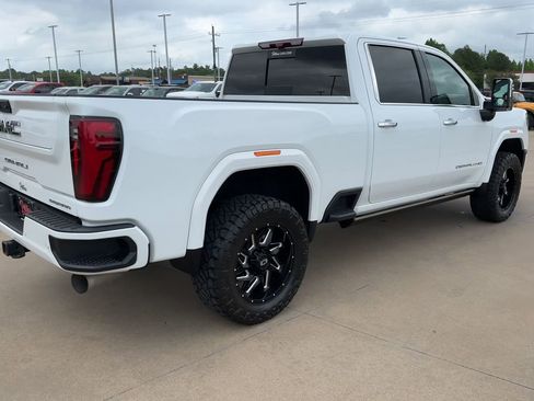 Used 2024 GMC Sierra 2500 Denali Ultimate image 7