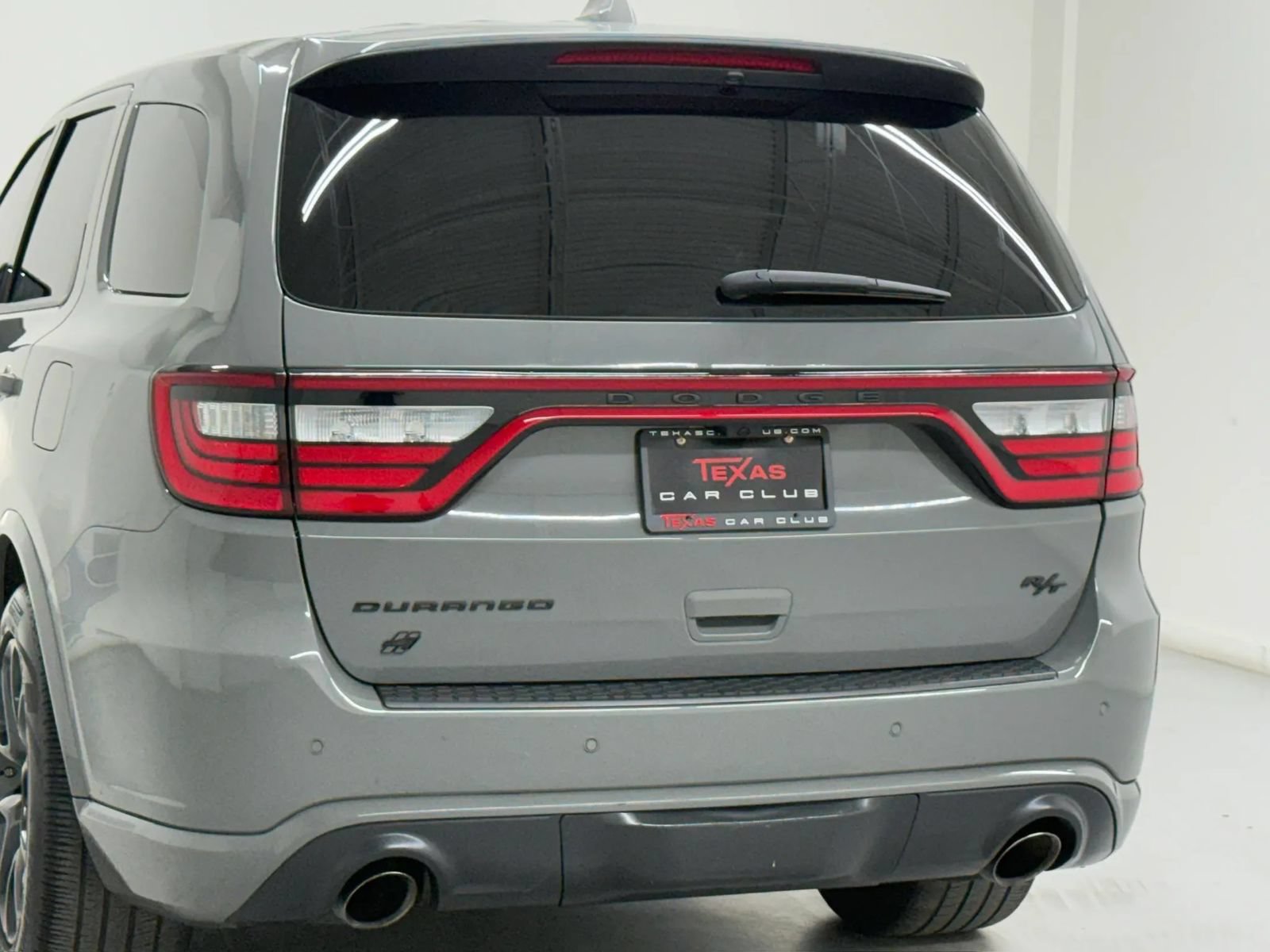 Used 2022 Dodge Durango R/T w/ Tow 'N Go Package AWD/4WD image 46