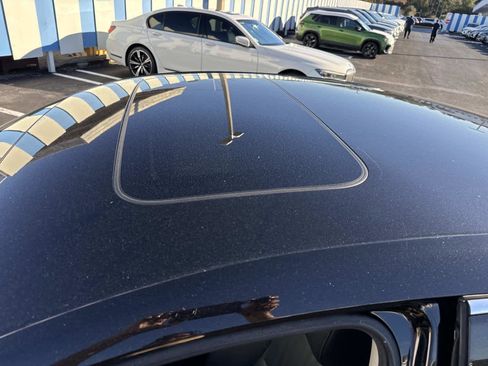 Used 2022 Honda Accord Touring image 32