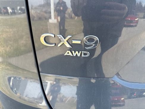 Used 2023 MAZDA CX-9 Carbon Edition image 14