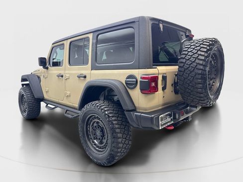 Used 2018 Jeep Wrangler Unlimited Rubicon AWD/4WD image 9