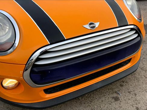 Used 2015 MINI Cooper 2-Door Hardtop image 27