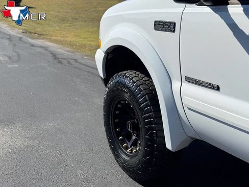 Used 2002 Ford F350 XLT image 10