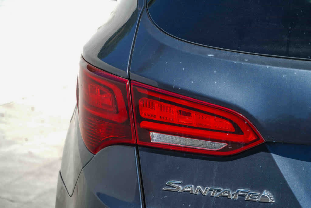 Used 2018 Hyundai Santa Fe Sport AWD/4WD image 9