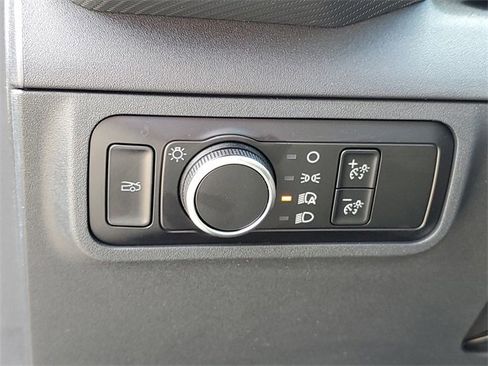 Used 2024 Ford Mustang Coupe image 12