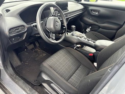 Used 2024 Honda HR-V Sport image 10